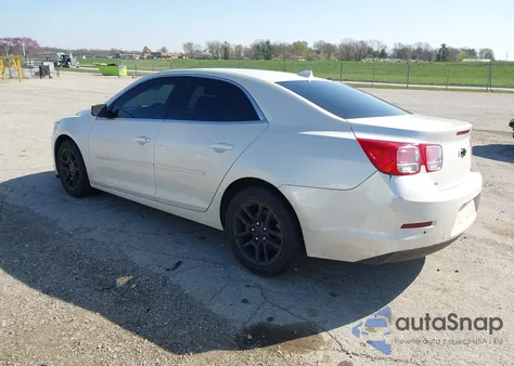 2014 Chevrolet Malibu 1Lt z USA, uszkodzony, nr VIN 1G11C5SL0EF234085